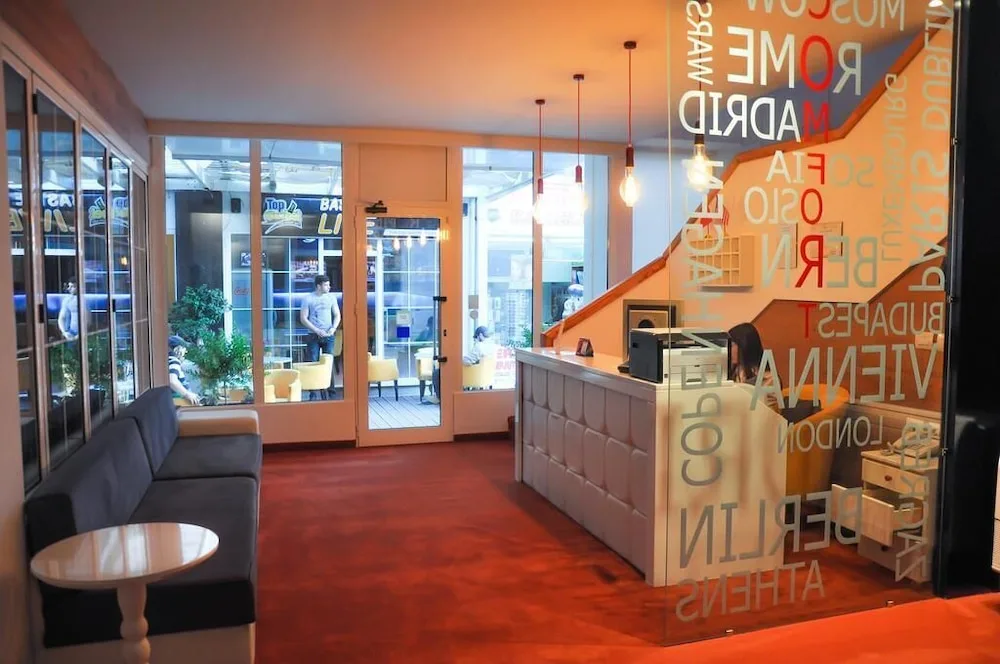 Select City Center Hotel in TIRANA, ALBANIA - photo 4