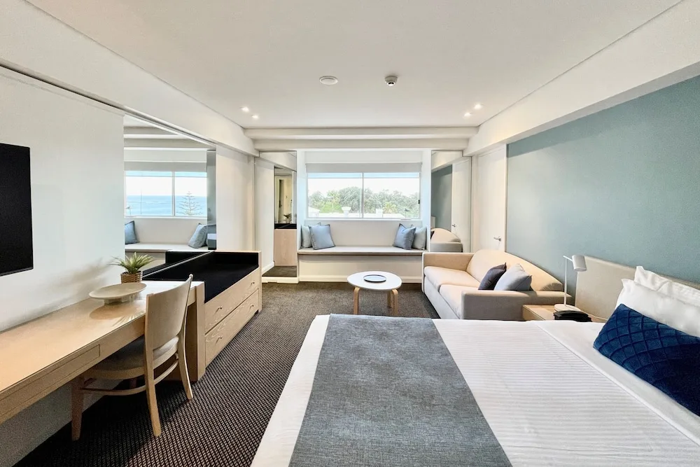 Coogee Sands Hotel and Apartments in Coogee, Australia - photo 3
