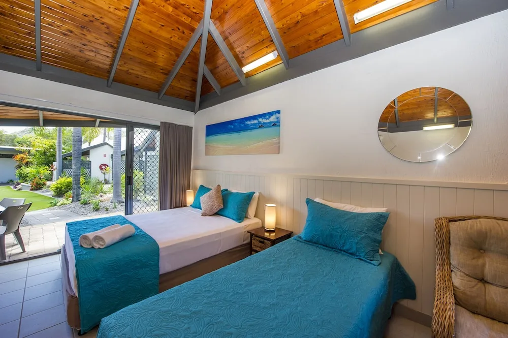 Island Leisure Resort in MAGNETIC ISLAND, AUSTRALIA - photo 4
