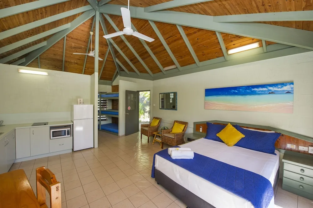 Island Leisure Resort in MAGNETIC ISLAND, AUSTRALIA - photo 3