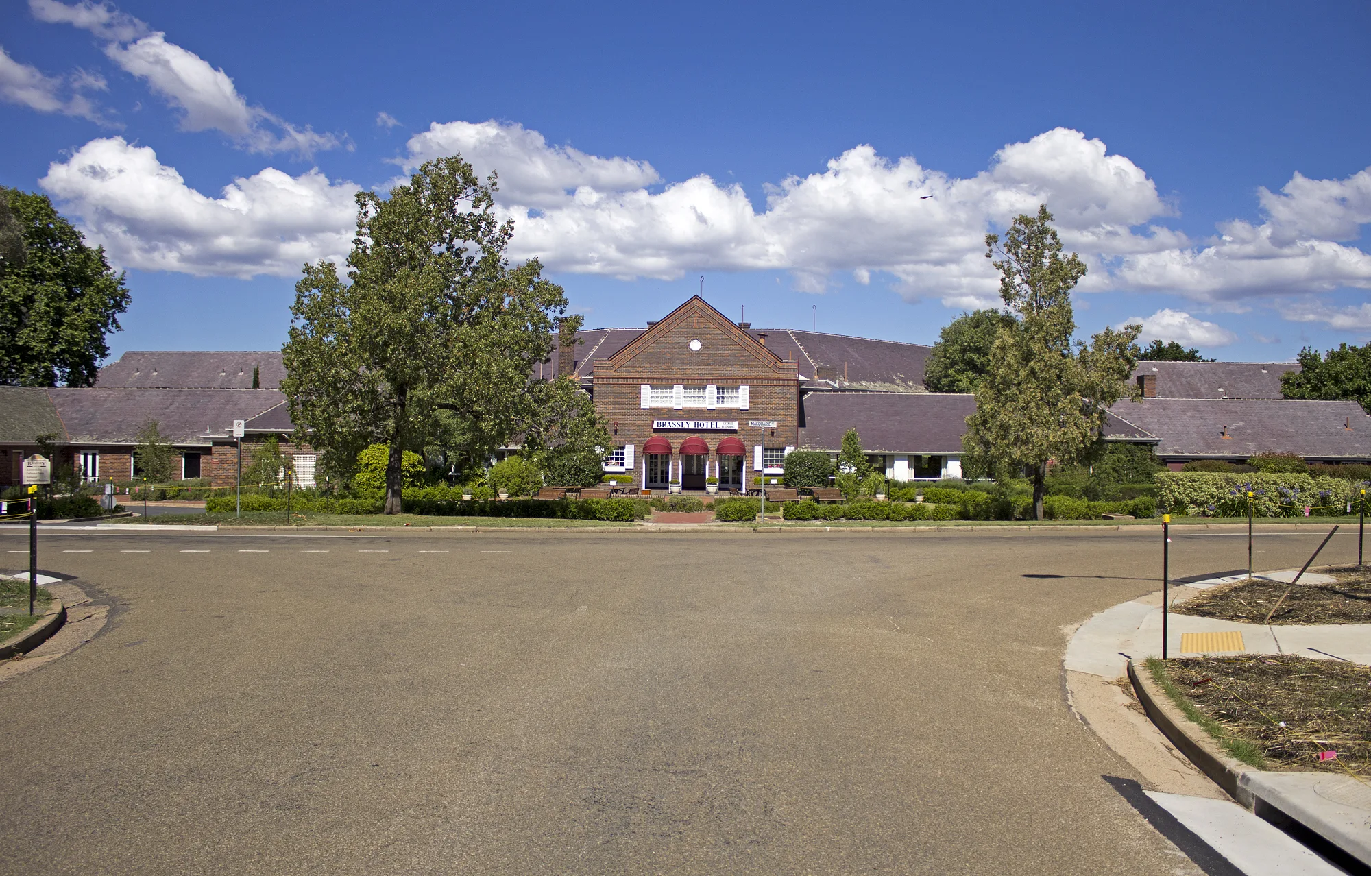 Brassey Hotel in Canberra, Australia