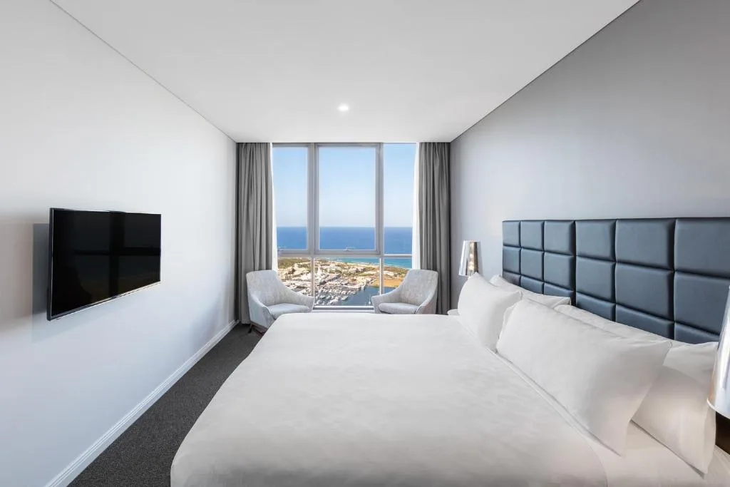 Meriton Suites Southport in Gold Coast, Australia - photo 2