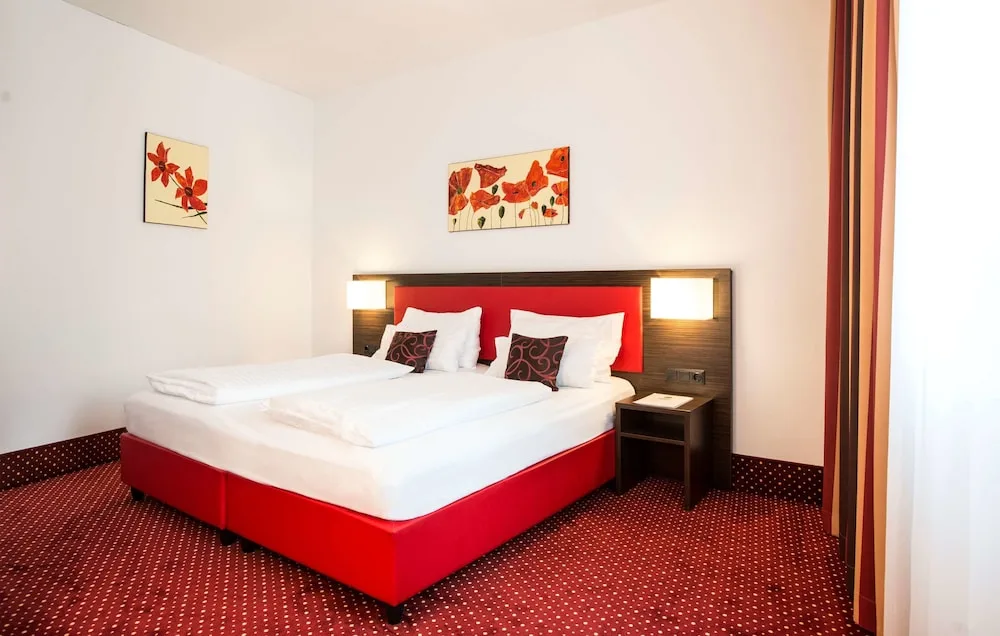 PLAZA INN Amedia Wien in Vienna, Austria - photo 3
