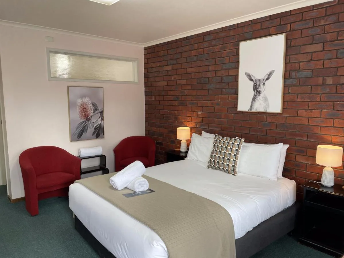 City Heart Motel in Warrnambool, Australia - photo 4