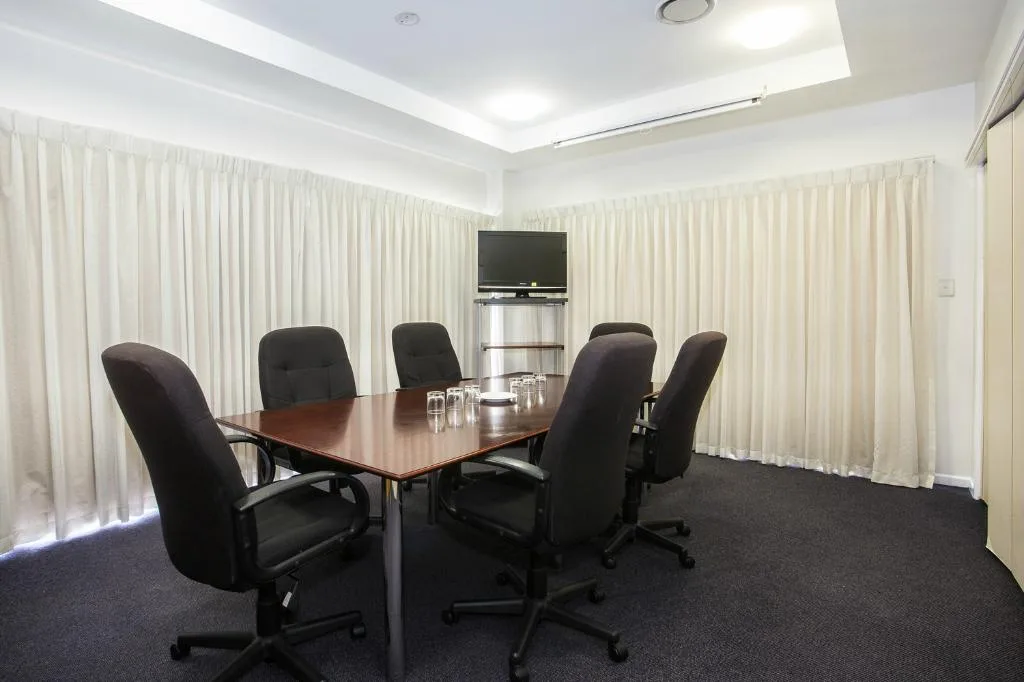 Coral Cay Resort Motor Inn in Mackay, Australia - photo 2