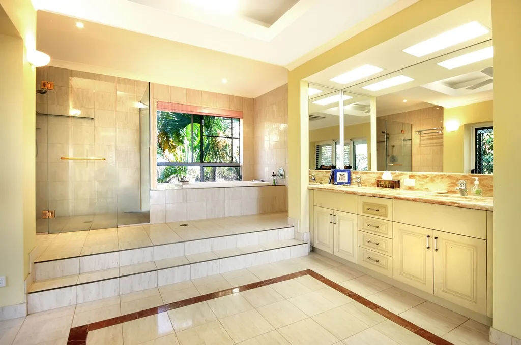 Whitsundays Rainforest Retreat in Cannonvale, Australia - photo 2