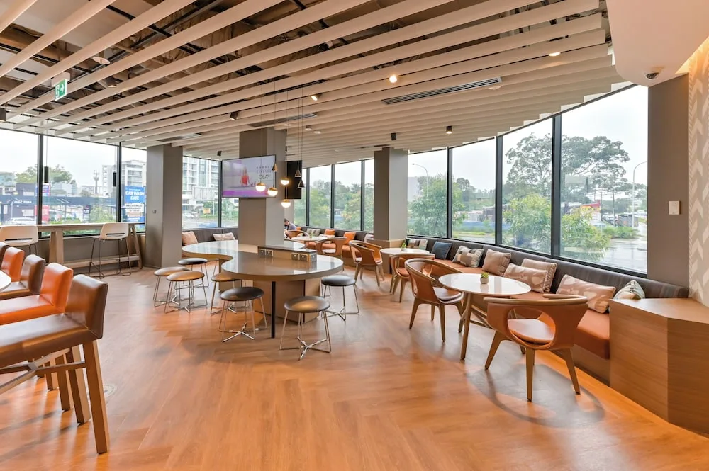 Holiday Inn Express Sydney Airport in Mascot, Australia - photo 2