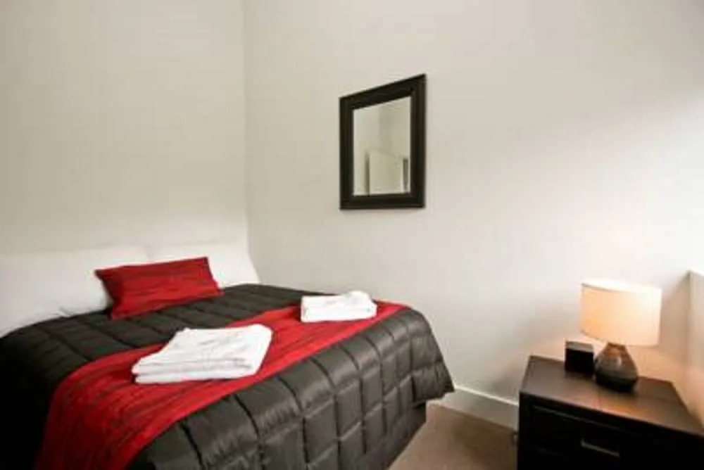 The Star Apartments in Newcastle West, Australia - photo 2