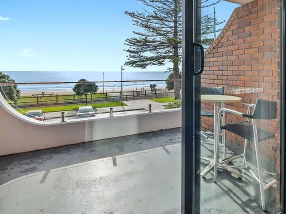 Beachfront Voyager Motor Inn in Burnie, Australia - photo 5