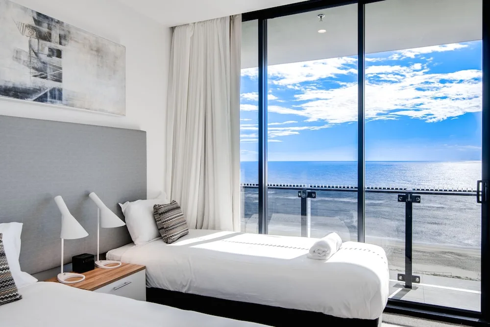 Iconic Kirra Beach Resort in Gold Coast, Australia - photo 5
