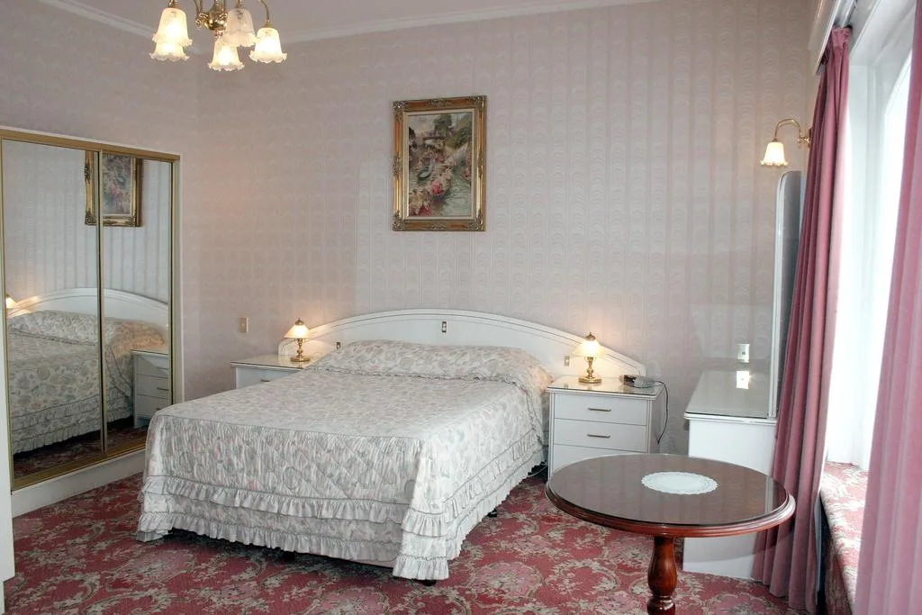 Motel Mayfair On Cavell in Tasmania - TAS, Australia