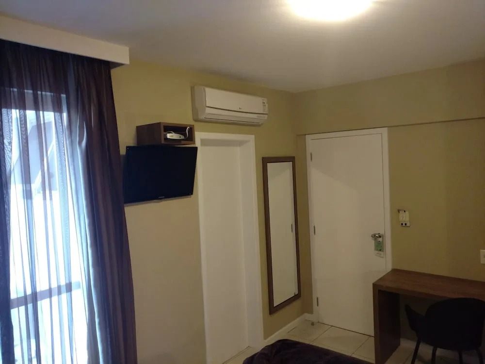 Brisamar Suite Hotel in Florianópolis, Brazil - photo 4