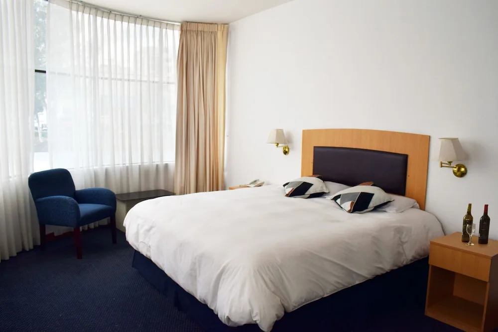 Apart Hotel Los Delfines in LA PAZ, BOLIVIA - photo 4