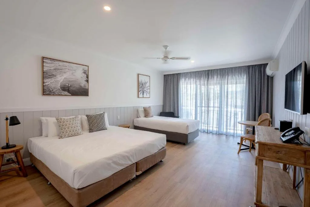 The Quarters, Ascend Hotel Collection in Forresters Beach, Australia - photo 2