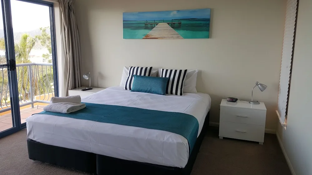 Sea Star Apartments in Airlie Beach, Australia - photo 4
