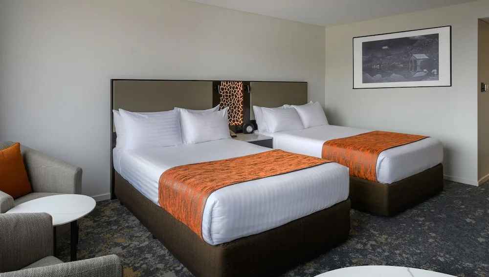 Hotel Grand Chancellor Hobart in Hobart, Australia - photo 3