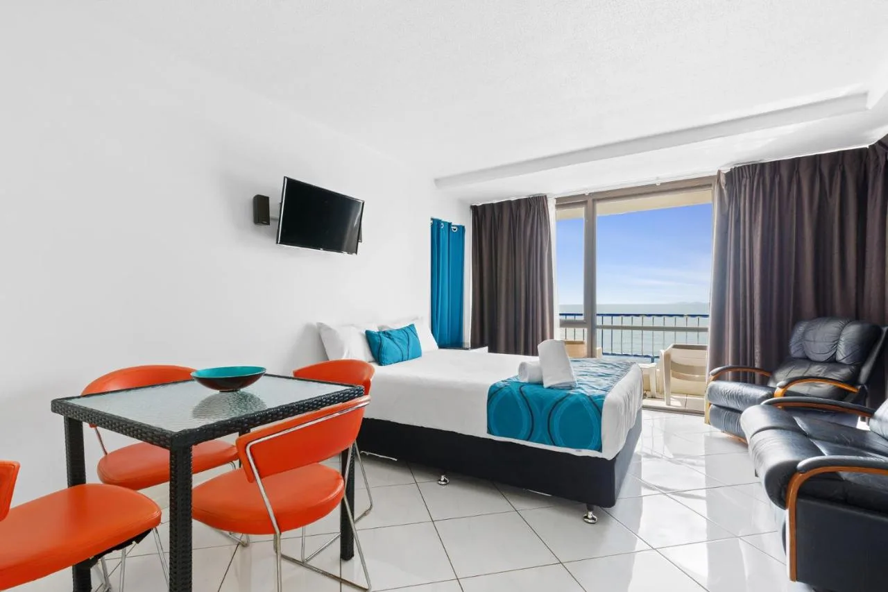 Bayview Tower in Yeppoon, Australia - photo 4