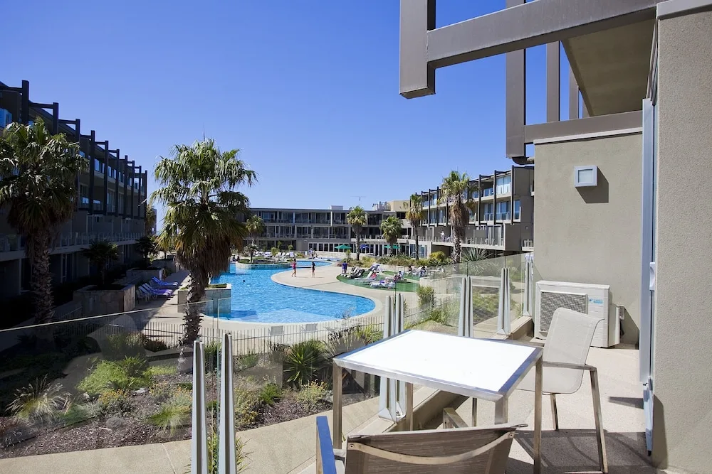 Beachfront Resort Torquay in Torquay, Australia - photo 5