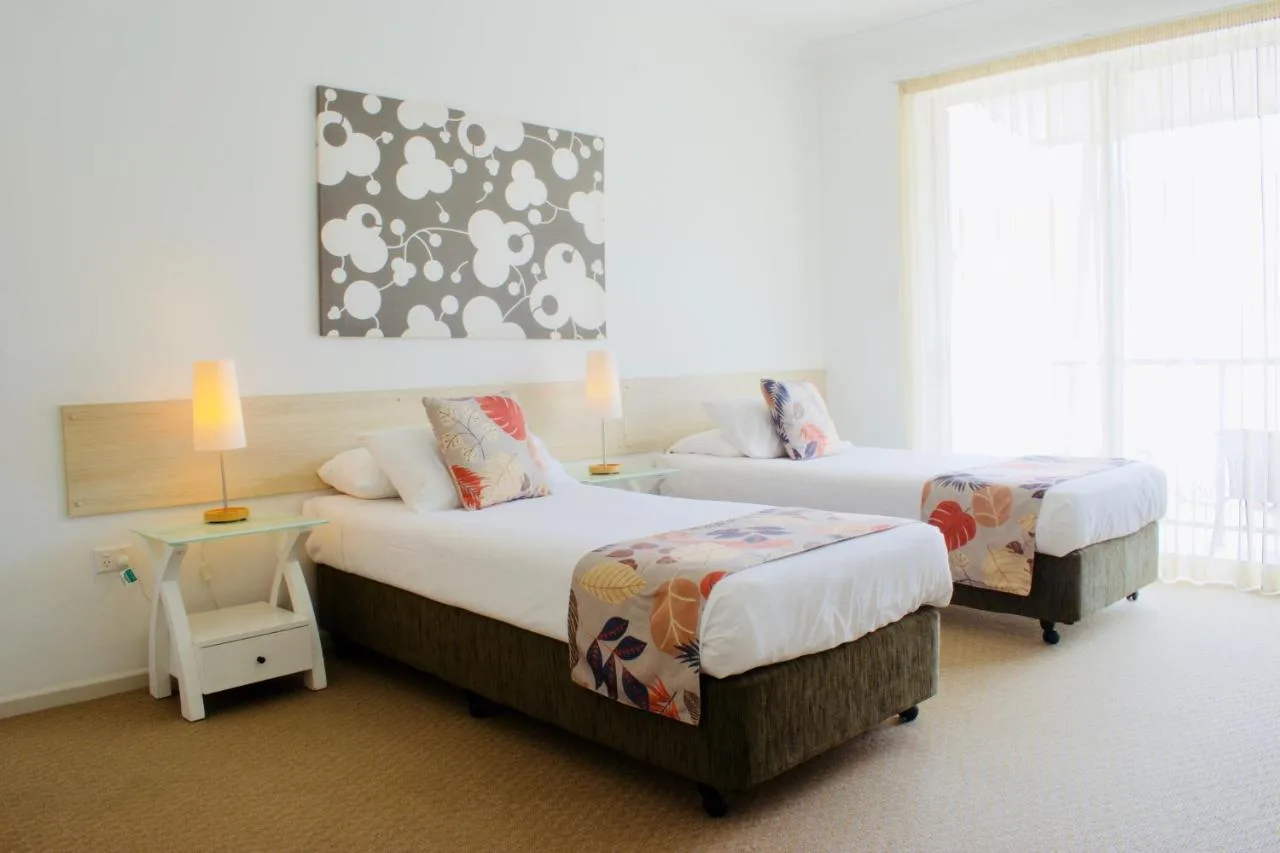 The Coast Motel in Yeppoon, Australia - photo 3