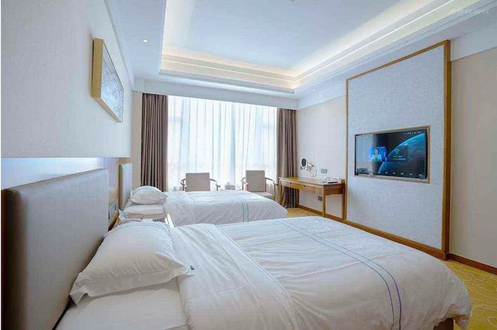 Howard Johnson by Wyndham Hot Springs Hotel Chaozhou in Chaozhou, China - photo 4
